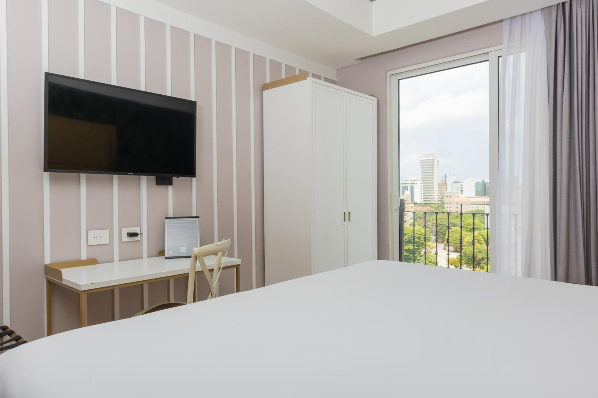Faranda Collection Barranquilla, A Member Of Radisson Individuals Hotel บาร์รังกีญา ภายนอก รูปภาพ A room at the hotel