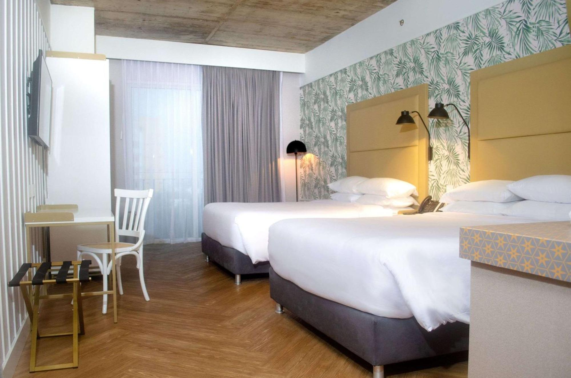 Faranda Collection Barranquilla, A Member Of Radisson Individuals Hotel บาร์รังกีญา ภายนอก รูปภาพ A room at the hotel