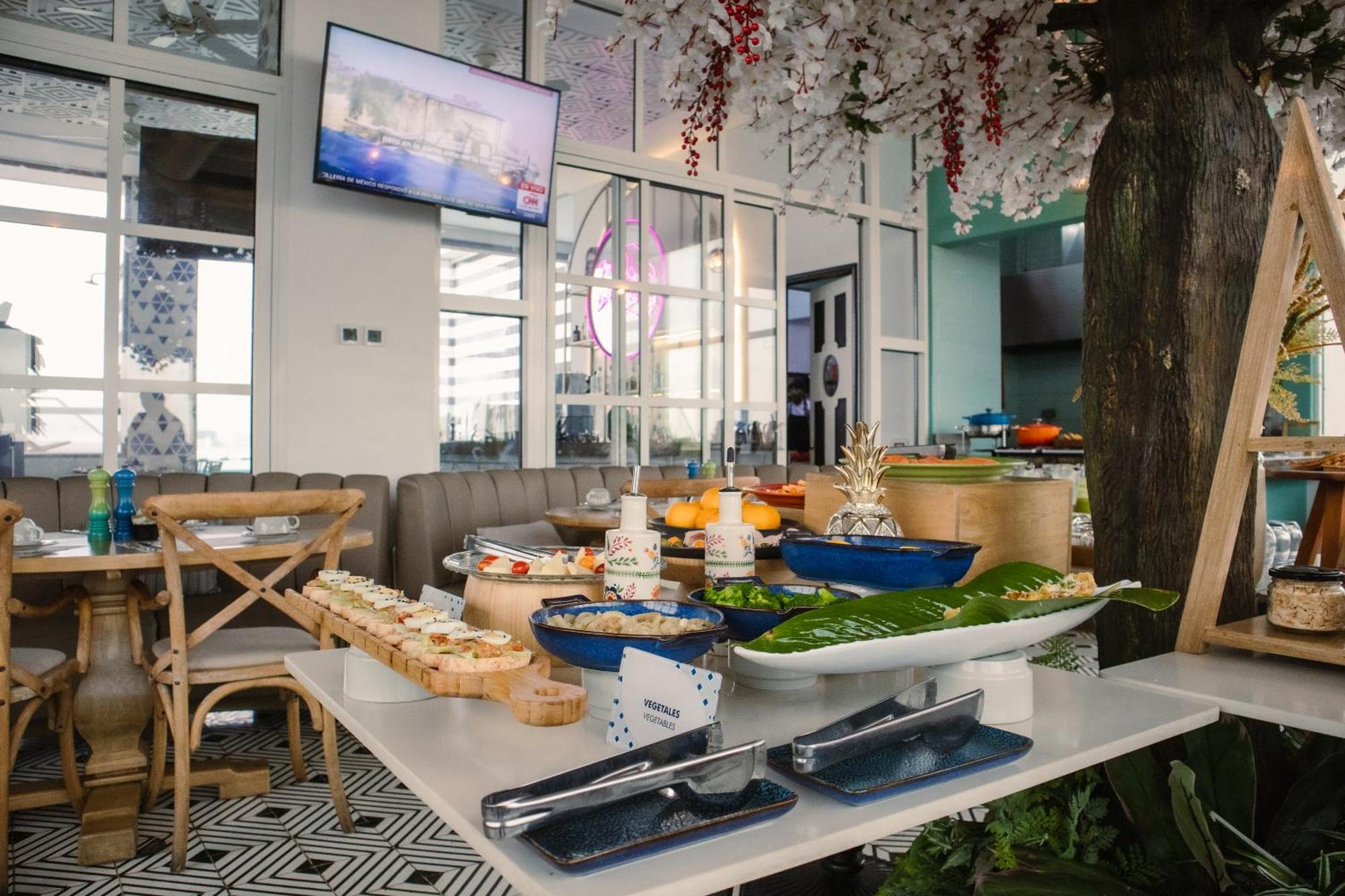 Faranda Collection Barranquilla, A Member Of Radisson Individuals Hotel บาร์รังกีญา ภายนอก รูปภาพ The interior of the restaurant